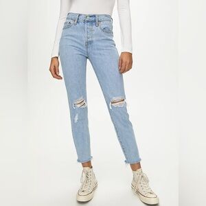 Levis 501 distressed light wash denim